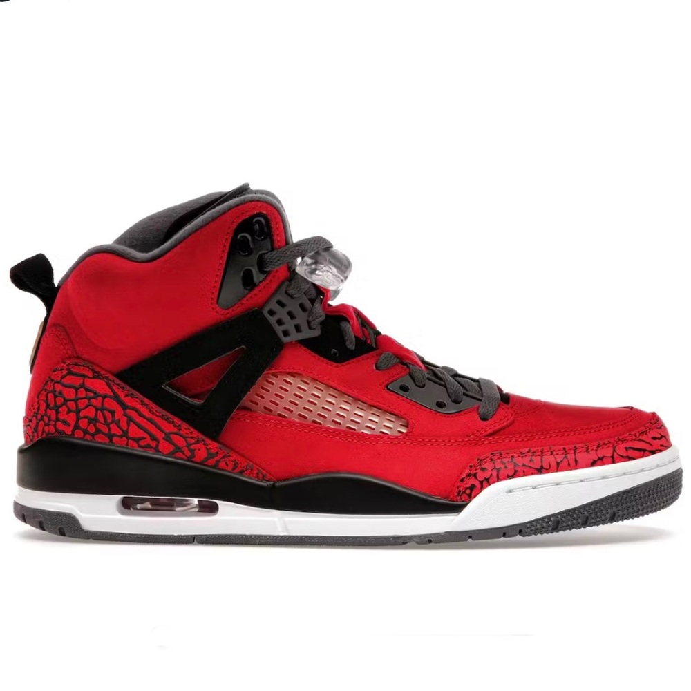 Jordan Spizike size men’s size 7 / women’s 8.5. Pre-owned but In great condition